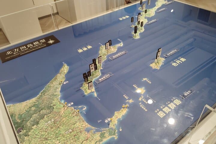 Sapporo: Explore the Historic Red Brick Government Office — photo 13