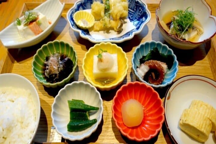 Kyoto: Guided Food Tour with 12 Dishes & 3 Drinks — photo 11