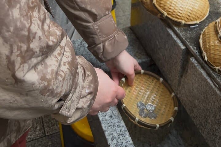Nihonbashi Ningyocho Tour Seven Lucky Shrines and Treats — photo 14