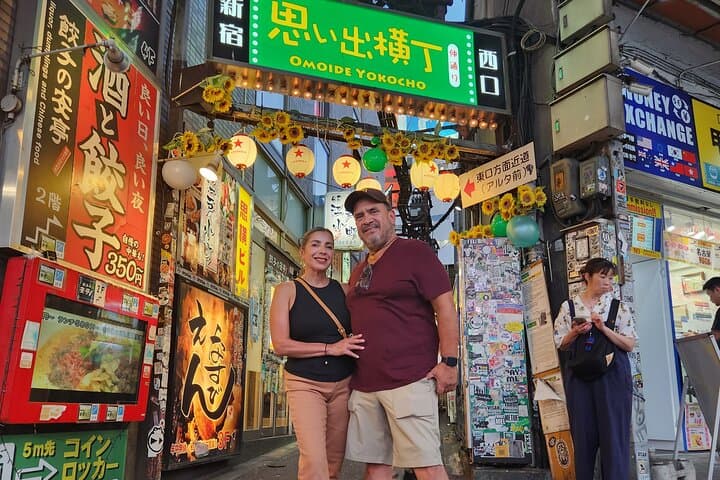 Shinjuku Bar and Izakaya Hopping with Drinks and Dinner — photo 10