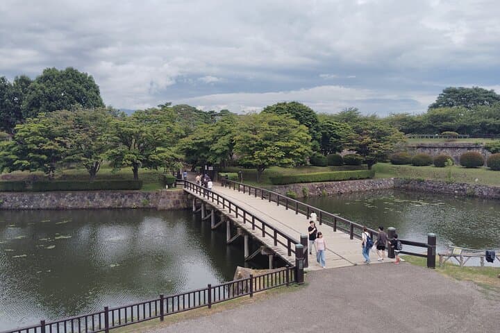 Hakodate: Goryokaku Star Fort & Tower Guided History Tour — photo 3