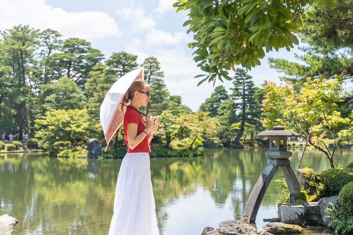 Kanazawa Private Tour with Professional Photographer — photo 3
