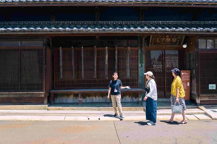 Temple & Local Life Walking Tour with a Monk near Kyoto — photo 3