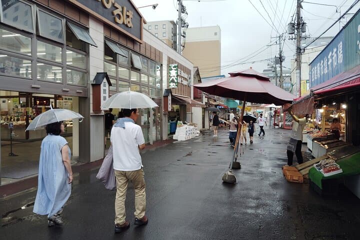 Hakodate: Morning Market Tour with Seafood Tasting Options — photo 12