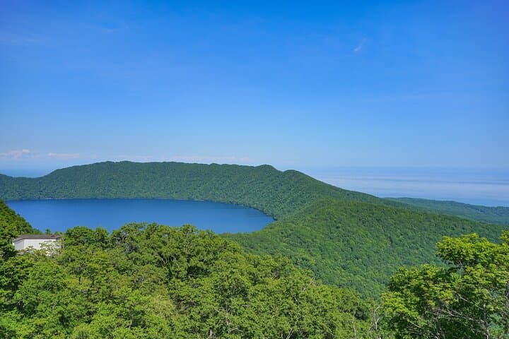 Hokkaido: Bear Park and Jigokudani Hell Valley Tour — photo 4