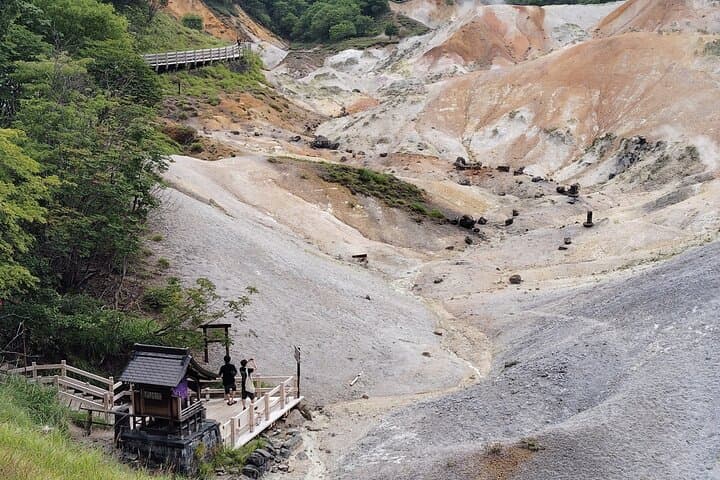 Hokkaido: Bear Park and Jigokudani Hell Valley Tour — photo 10