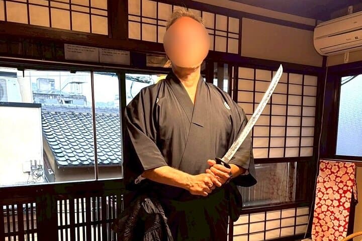 Explore a Historic House: Kimono Photoshoot and Matcha Tea — photo 15