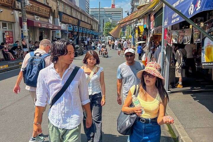 Tsukiji Market Foodie Tour with 5 Tastings in Tokyo — photo 1