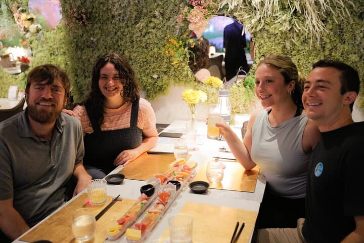Cherry Blossom &Sushi Making Experience in Shinjuku — photo 12