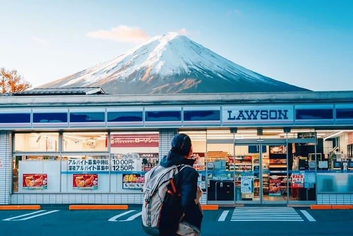 Mt. Fuji Tour Historic Village，Kawaguchiko Ropeway and Matcha — photo 4