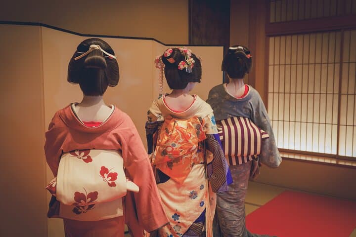 Asakusa 3hr Guided Tour & 1hr Geisha Matcha Experience — photo 14