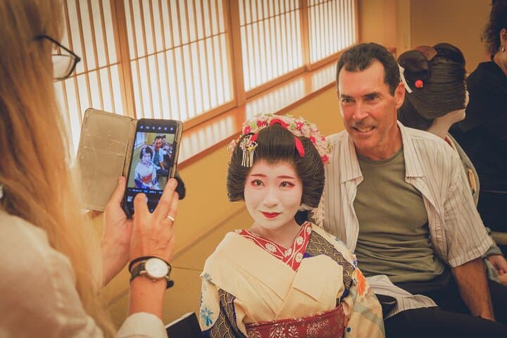Asakusa 3hr Guided Tour & 1hr Geisha Matcha Experience — photo 3