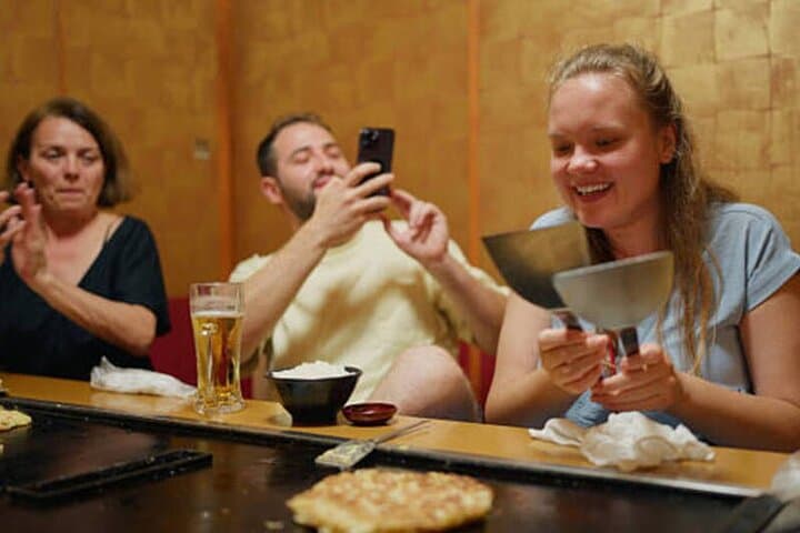 Private Full-Day Osaka Tour Personalized Food Tour by Car & Guide — photo 2