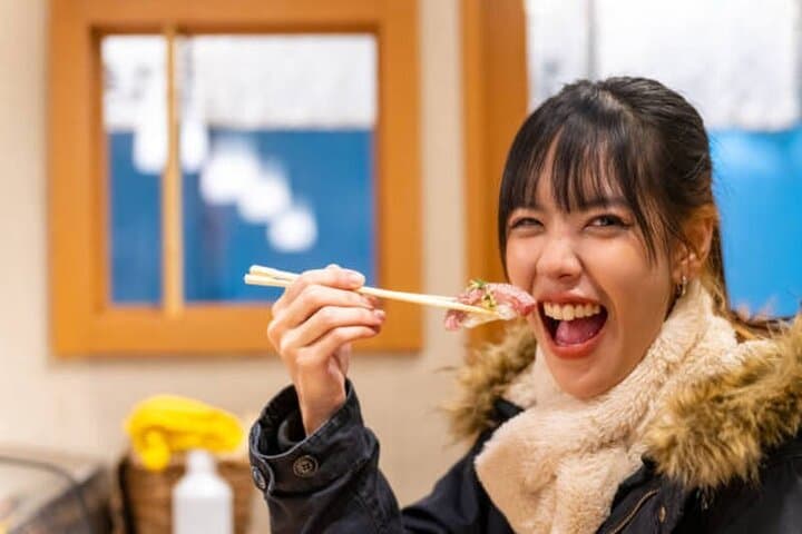 Shibuya Fish Flavor Tour 3 Hours of Sushi & Seafood With Guide — photo 4