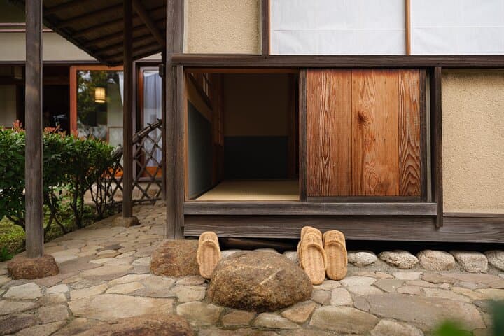 Tokyo Private Authentic Tea Ceremony Experience in Garden House — photo 5