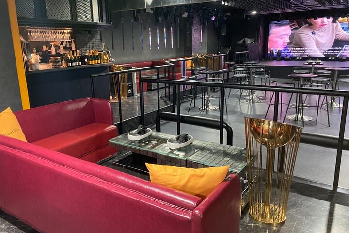Osaka Sightseeing Experience | Rooftop Café & VR Show — photo 15
