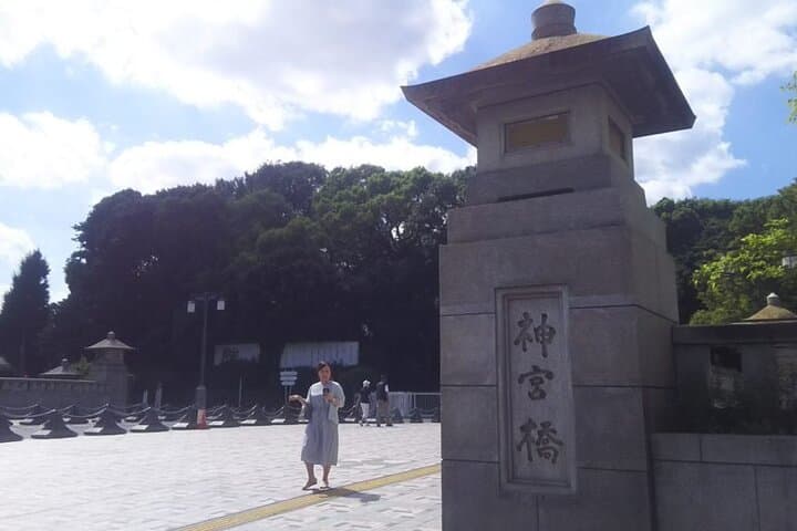 Meiji Shrine & Harajuku Walking Tour 　Tradition Meets Pop Culture — photo 6