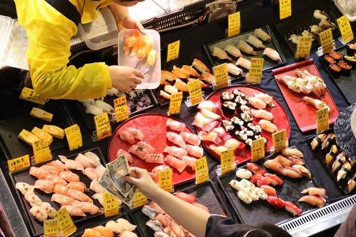 Mojiko, Karato Market, Kokura Castle & Miyajidake Shrine Day Tour — photo 12
