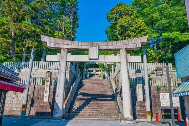 Mojiko, Karato Market, Kokura Castle & Miyajidake Shrine Day Tour — photo 2