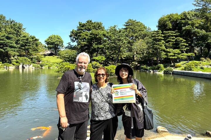Hiroshima Highlights Custom Private Walking Tour with local guide — photo 3