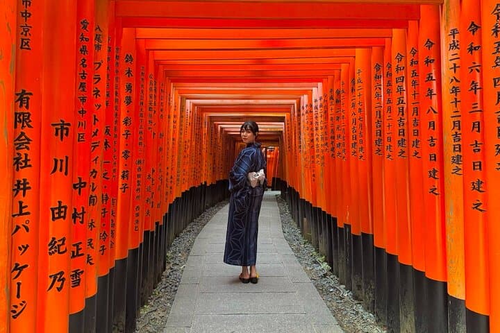 Kyoto Early Bird English Tour: Fushimi Inari & Gion(Private opt) — photo 8