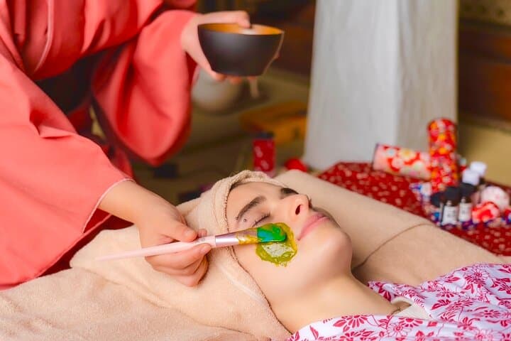 Osaka Temple Zen Meditation Spa Facial and Macha Experience — photo 2