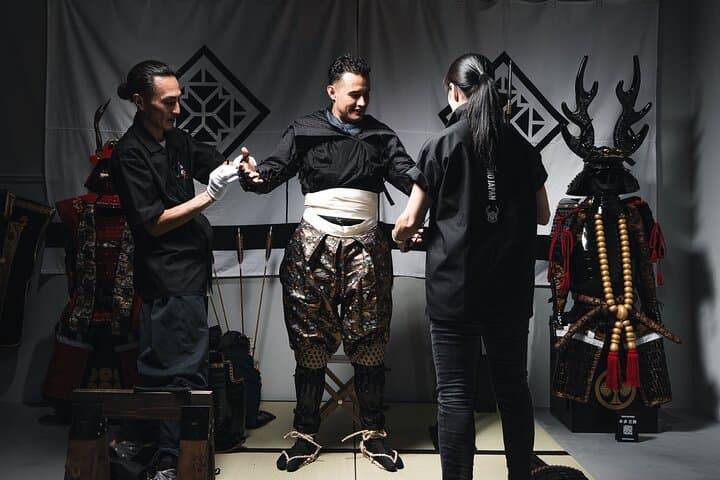 SHOGUN WALKER: Walk Kyoto as a Samurai (Armor Rental) — photo 8