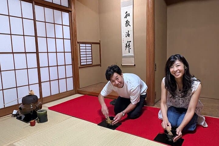 Shibuya Authentic Tea Ceremony with experienced instructor — photo 12