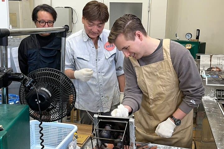 Make Your Own Japanese Sofubi Vinyl Toy in a Real Tokyo Factory — photo 5