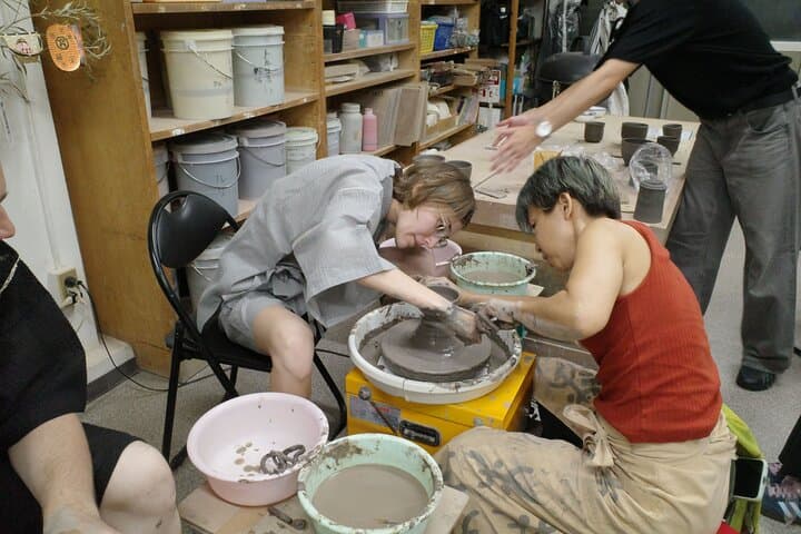 Premium Electric Pottery Wheel Experience — photo 2