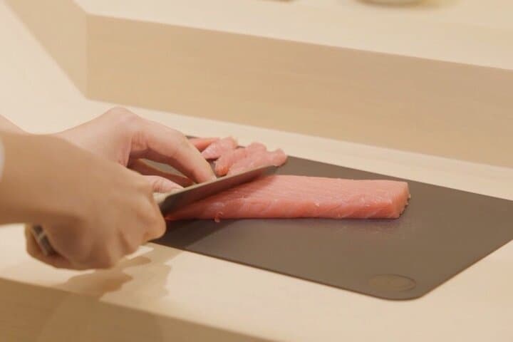 Sushi-Making in Nakameguro, Tokyo with a Professional Chef — photo 4
