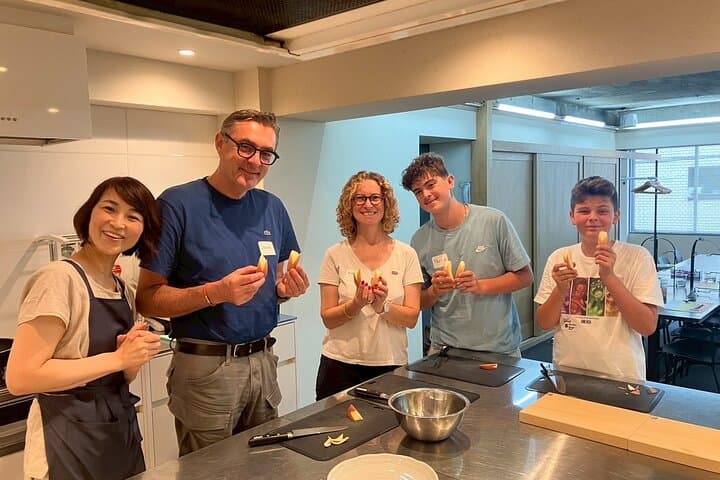 Hands On Wagyu Sushi Making Experience — photo 3