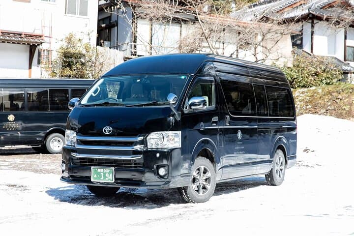 Private Charter Service to Visit Snow Monkey Park — photo 2