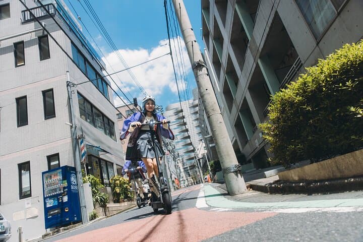 Tokyo Ninja E Scooter Tour with Local Guide NINJA GO RIDE — photo 4