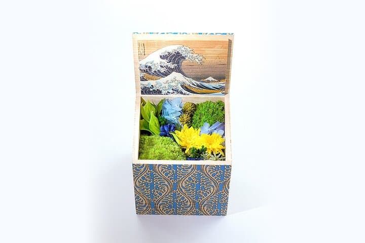 Tokyo Preserved Flower Arrangement Workshop in Ginza — photo 6
