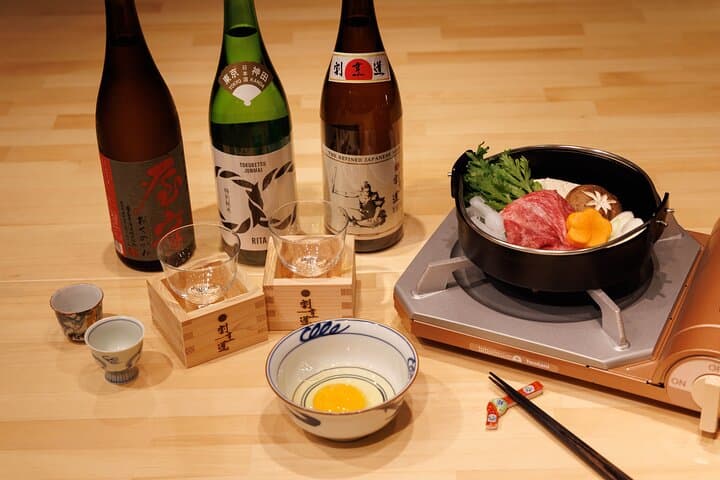 Japanese Sake Tasting & Wagyu Sukiyaki Cooking Class in Tokyo — photo 2