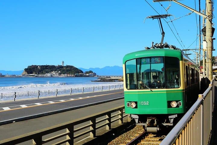 Kamakura, Enoshima & Kotoku-in Great Buddha from Tokyo (Private) — photo 16