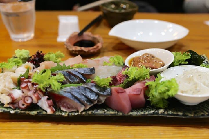 Off The Beaten Path Osaka Local Bar Crawl — photo 4