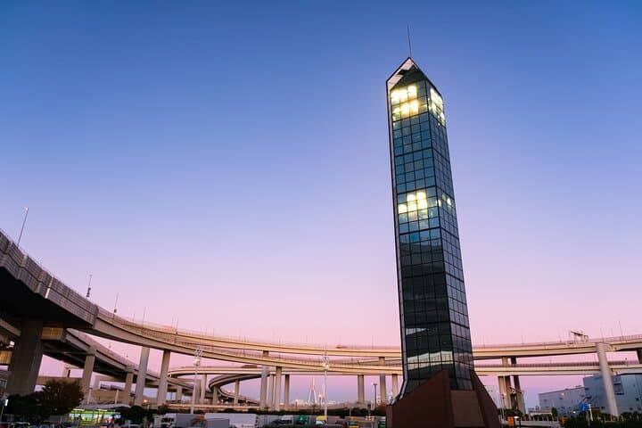 Tokyo Private Car Tour: JDM Culture & Daikoku PA Meet — photo 4