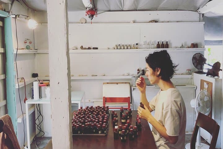 Couture Perfume Workshop — photo 5