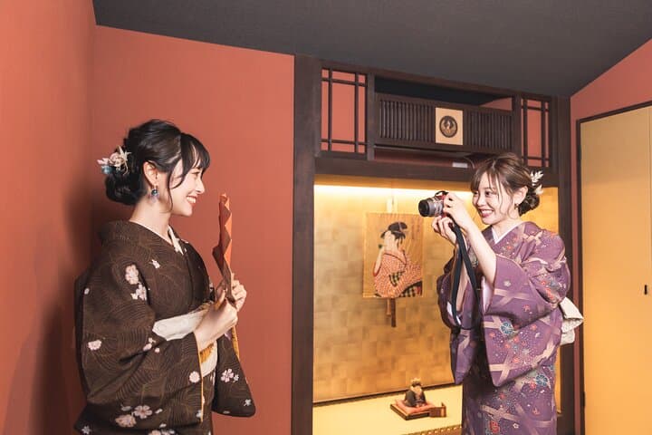 Dogo Onsen: Kimono & Geisha Immersion Photogenic Tour — photo 2