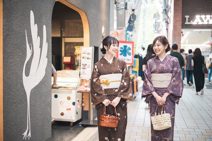 Dogo Onsen: Kimono & Geisha Immersion Photogenic Tour — photo 3