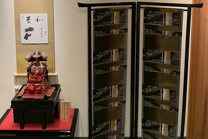 Kyoto Omakase sushi-making with optional samurai photo. — photo 9