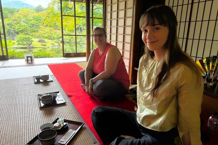 Nara: Yoshikien and Isuien Gardens Tour with Tea Tasting — photo 3