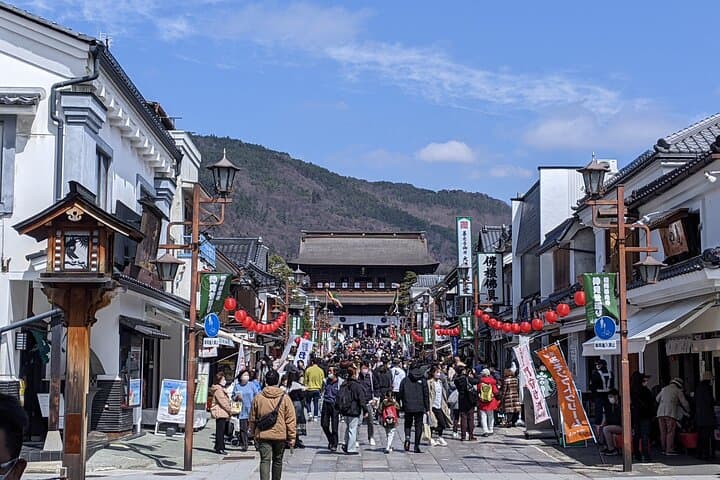 Nagano Zenkoji Temple Town Walking Tour and Oyaki Tasting — photo 7