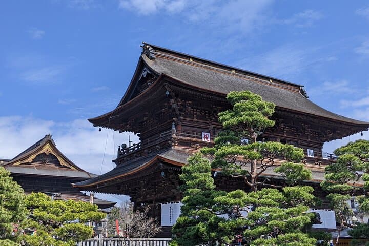 Nagano Zenkoji Temple Town Walking Tour and Oyaki Tasting — photo 8