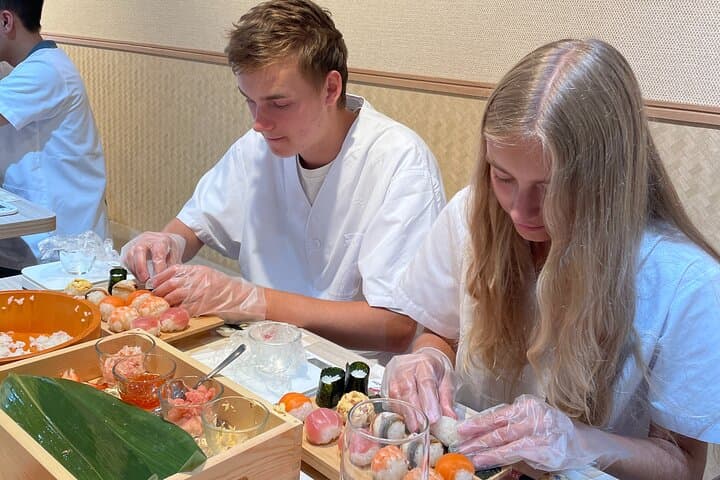 Osaka Sushi Making Class – Hands-On Nigiri & Rolls (Same-Day OK) — photo 6