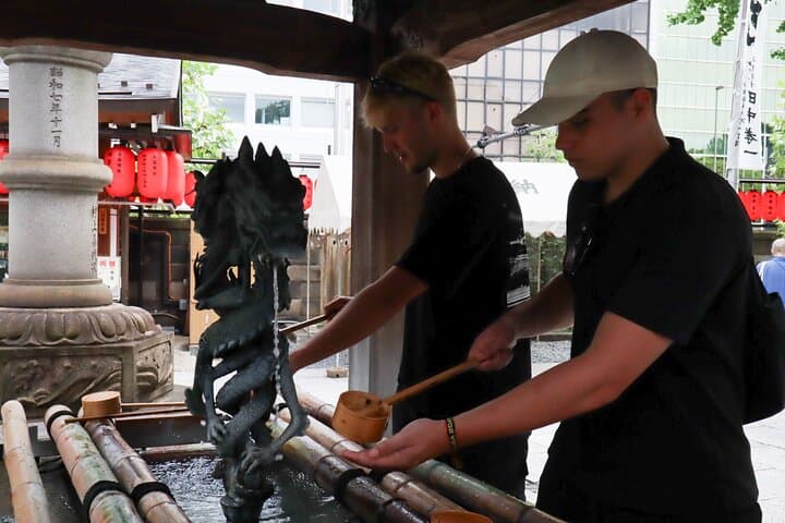 Tokyo Temples & Shrines Tour: Meiji Shrine, Asakusa & Zojoji — photo 7