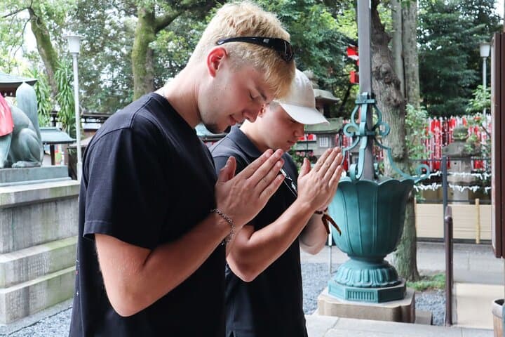 Tokyo Temples & Shrines Tour: Meiji Shrine, Asakusa & Zojoji — photo 1