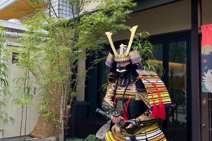 Kyoto Omakase sushi-making with optional samurai photo. — photo 7